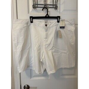 St John’s Bay Women’s Easy Fit Hip & Thigh 8” Short White Mid-rise size 24W NWT